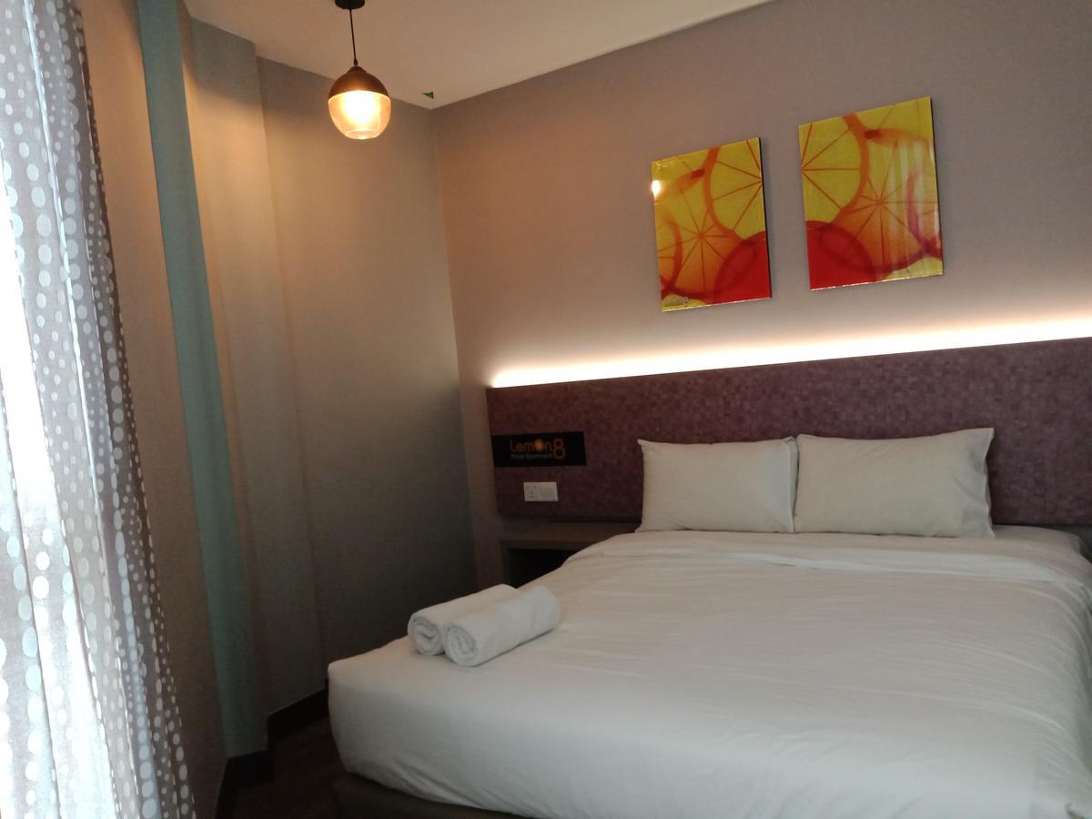 Lemon 8 Boutique Hotel @ Melaka Exterior foto